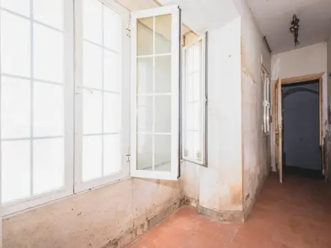 Casa en calle de los Arcos